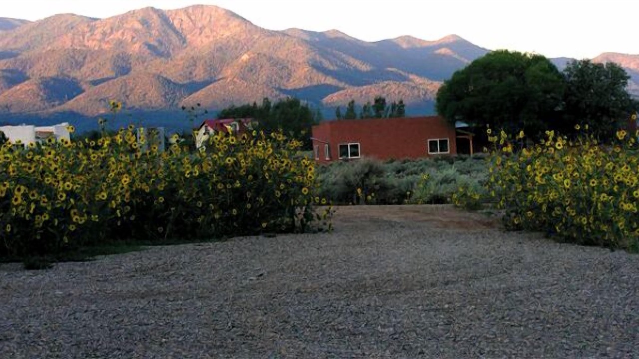Photo of Others in Taos