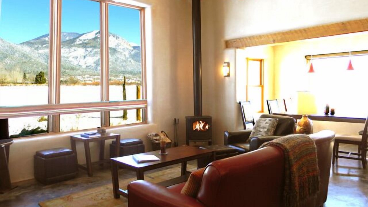 Photo of Bedroom in Arroyo Seco