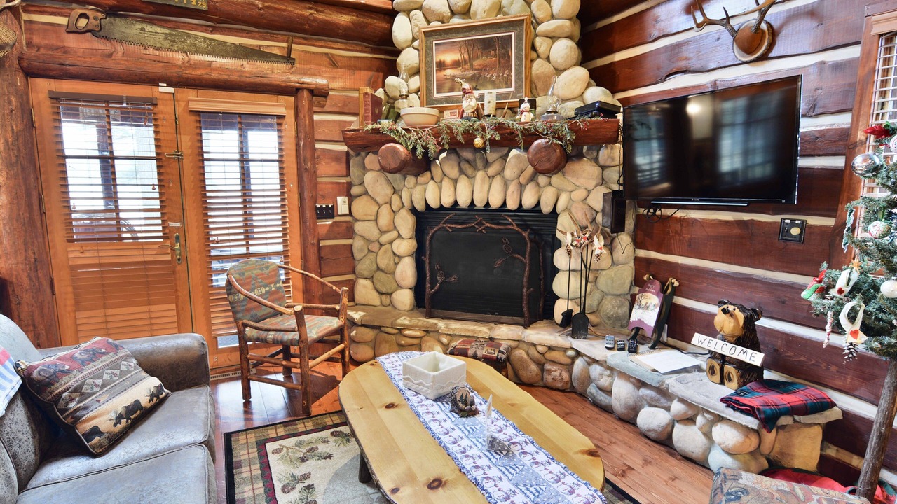 Photo of Livingroom in Hayward