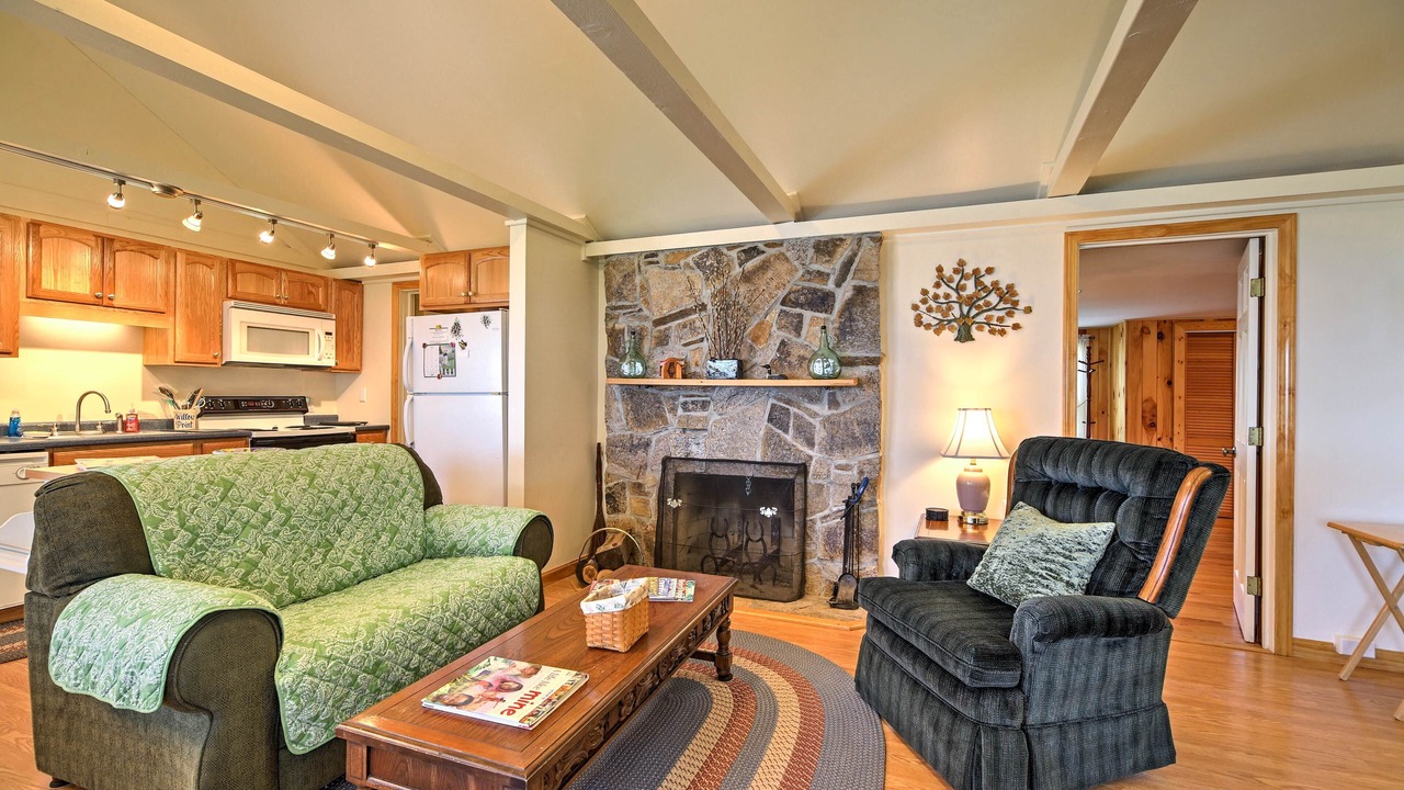 Photo of Livingroom in Isle La Motte