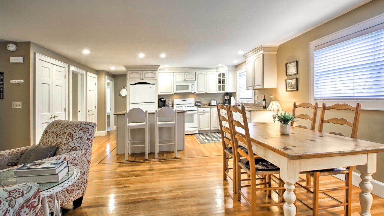 Photo of Livingroom in Kennebunk