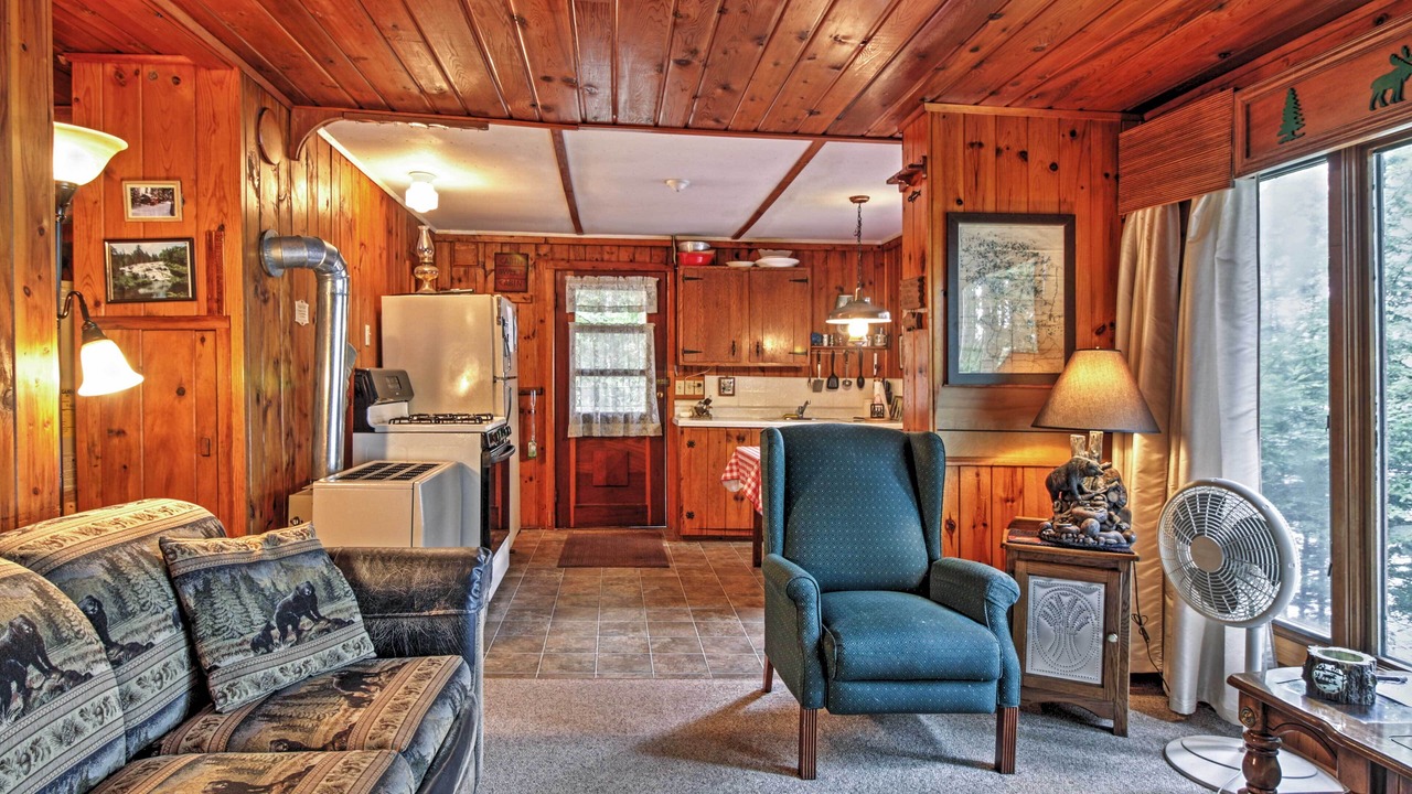 Photo of Livingroom in Land O Lakes