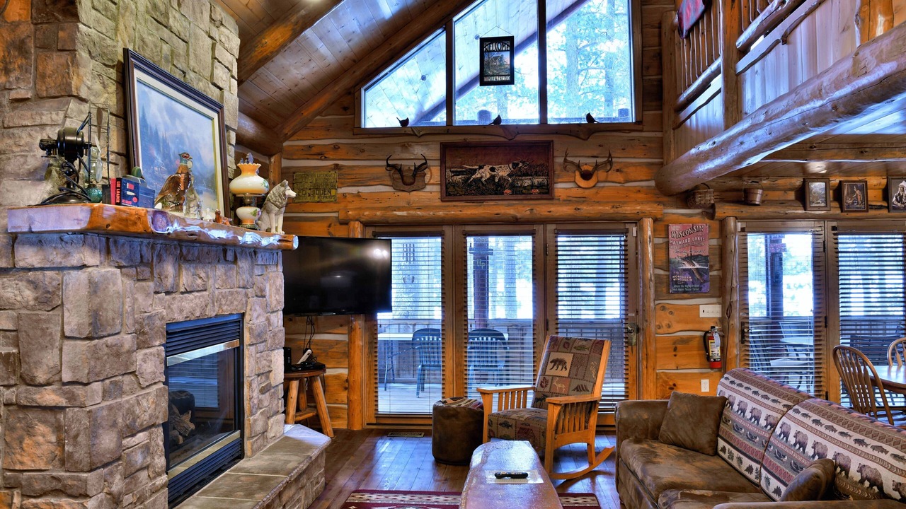 Photo of Livingroom in Hayward