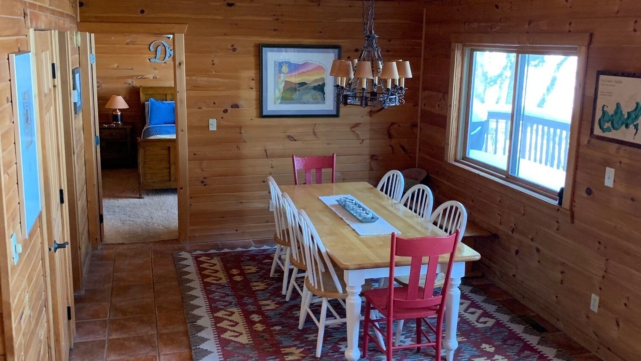 Photo of Bedroom in Stone Lake