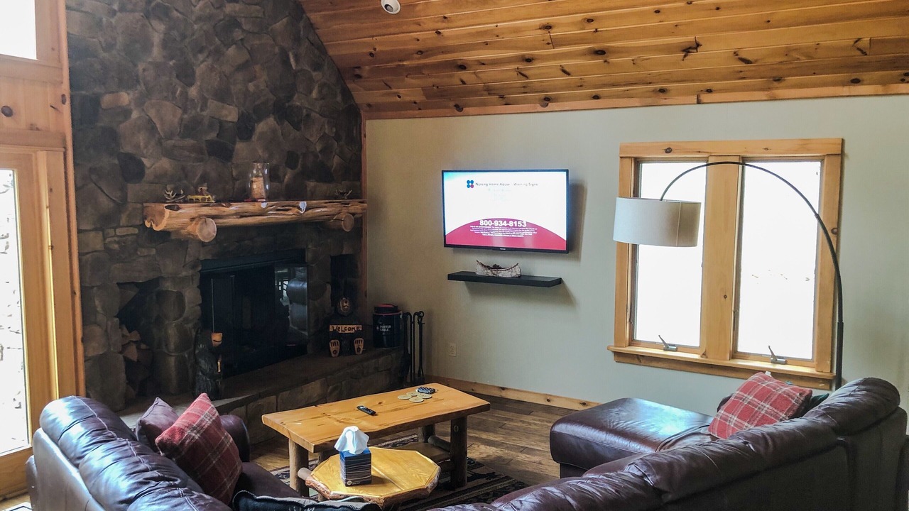 Photo of Livingroom in Jay