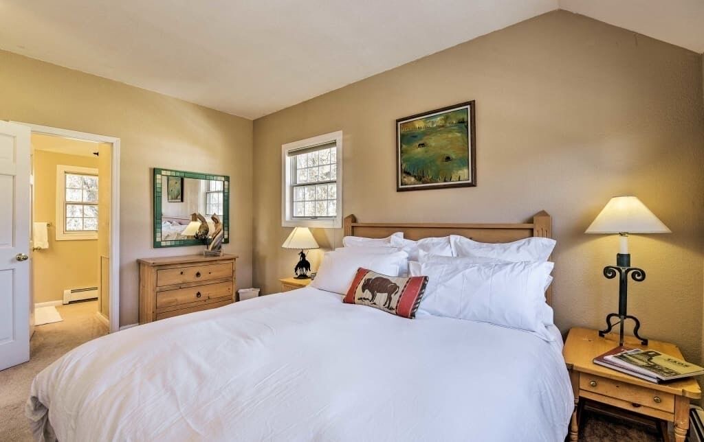 Photo of Bedroom in Arroyo Seco
