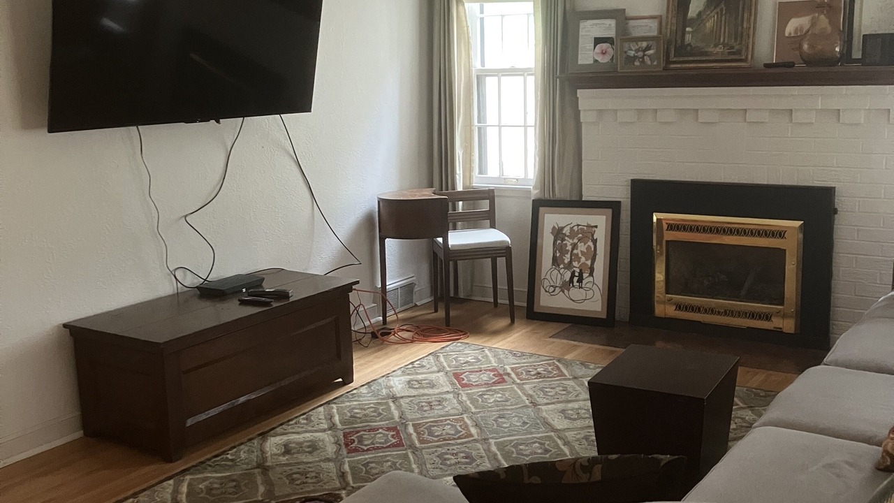 Photo of Livingroom in Regina