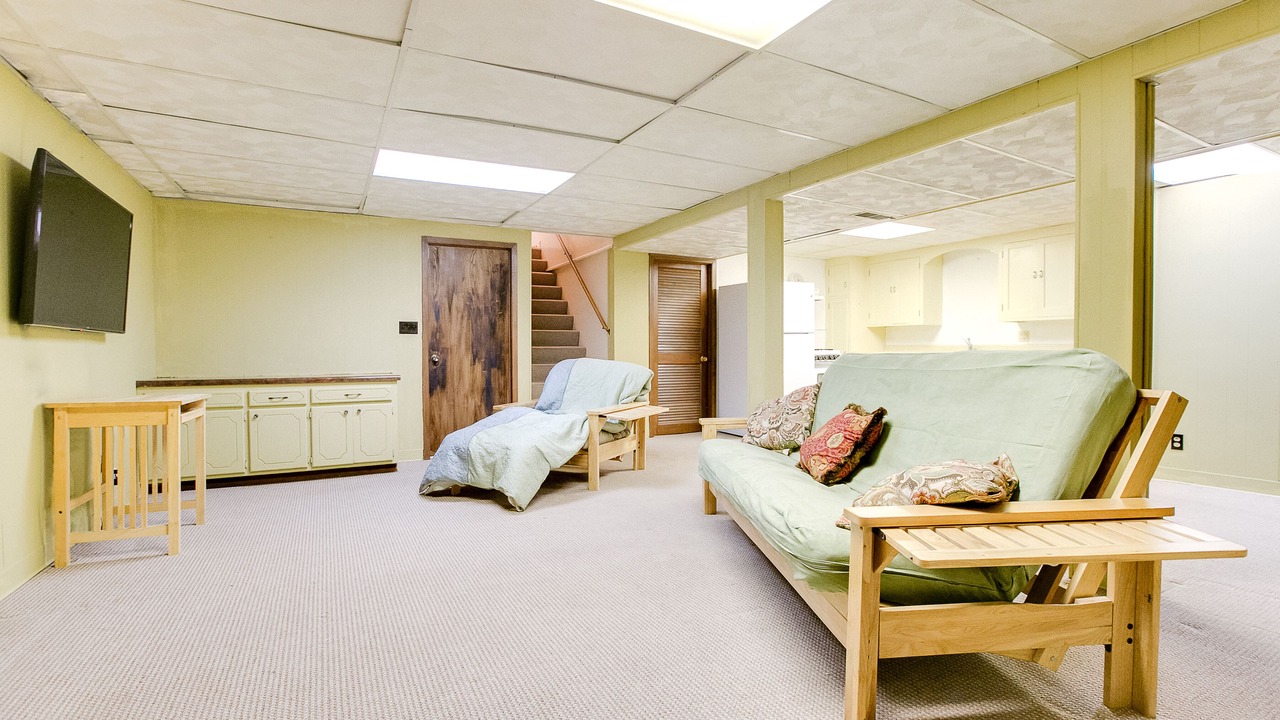 Photo of Livingroom in Regina