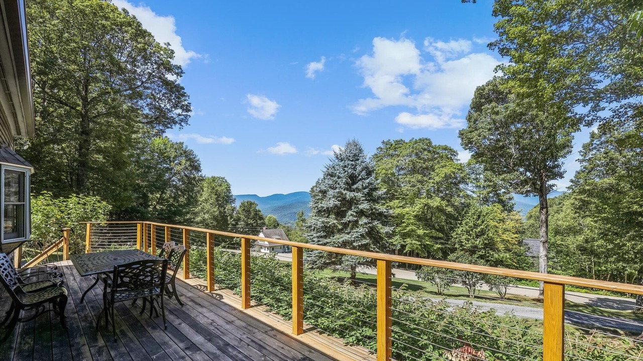 Photo of Outdoor in Stowe Hollow