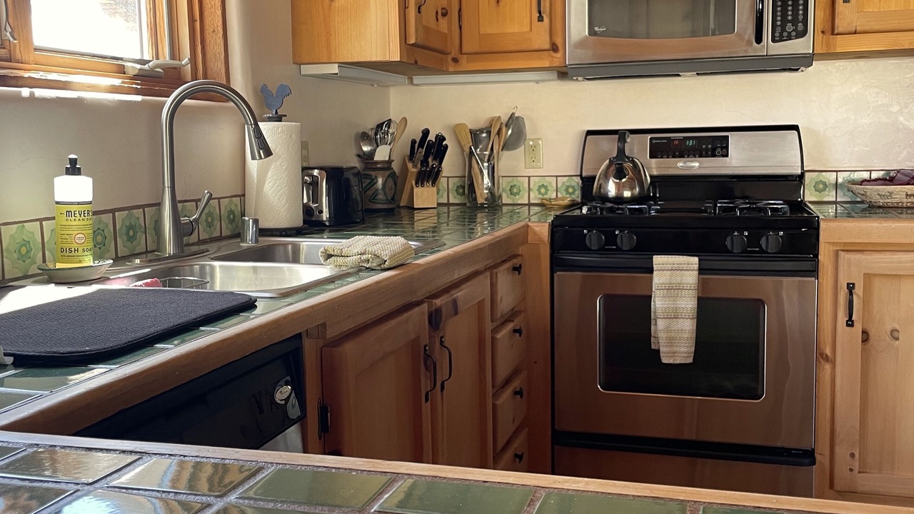 Photo of Kitchen in Arroyo Seco