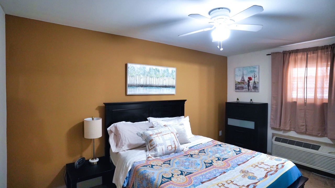Photo of Bedroom in Mount Vernon