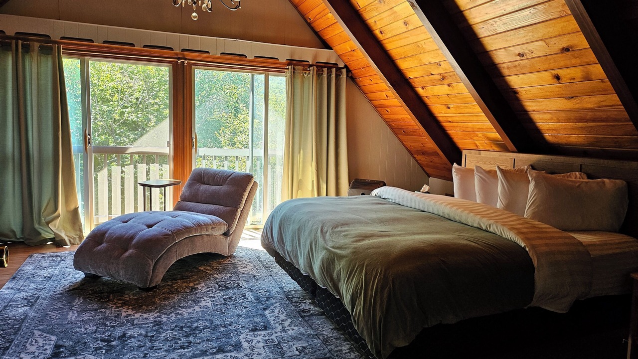 Photo of Bedroom in Jackson