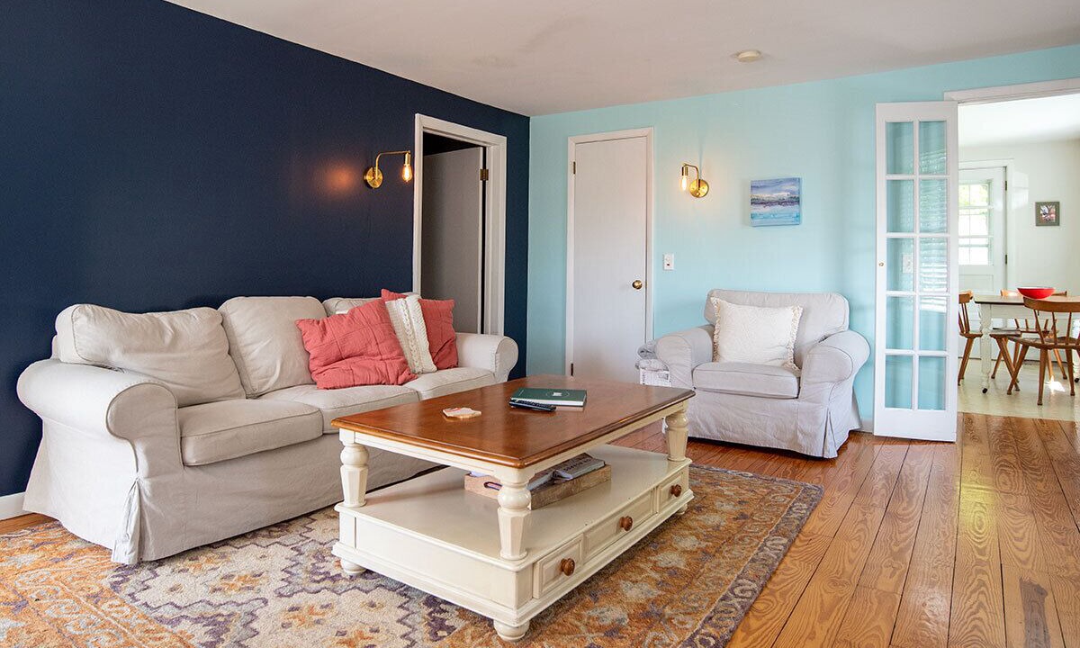Photo of Livingroom in Lenox