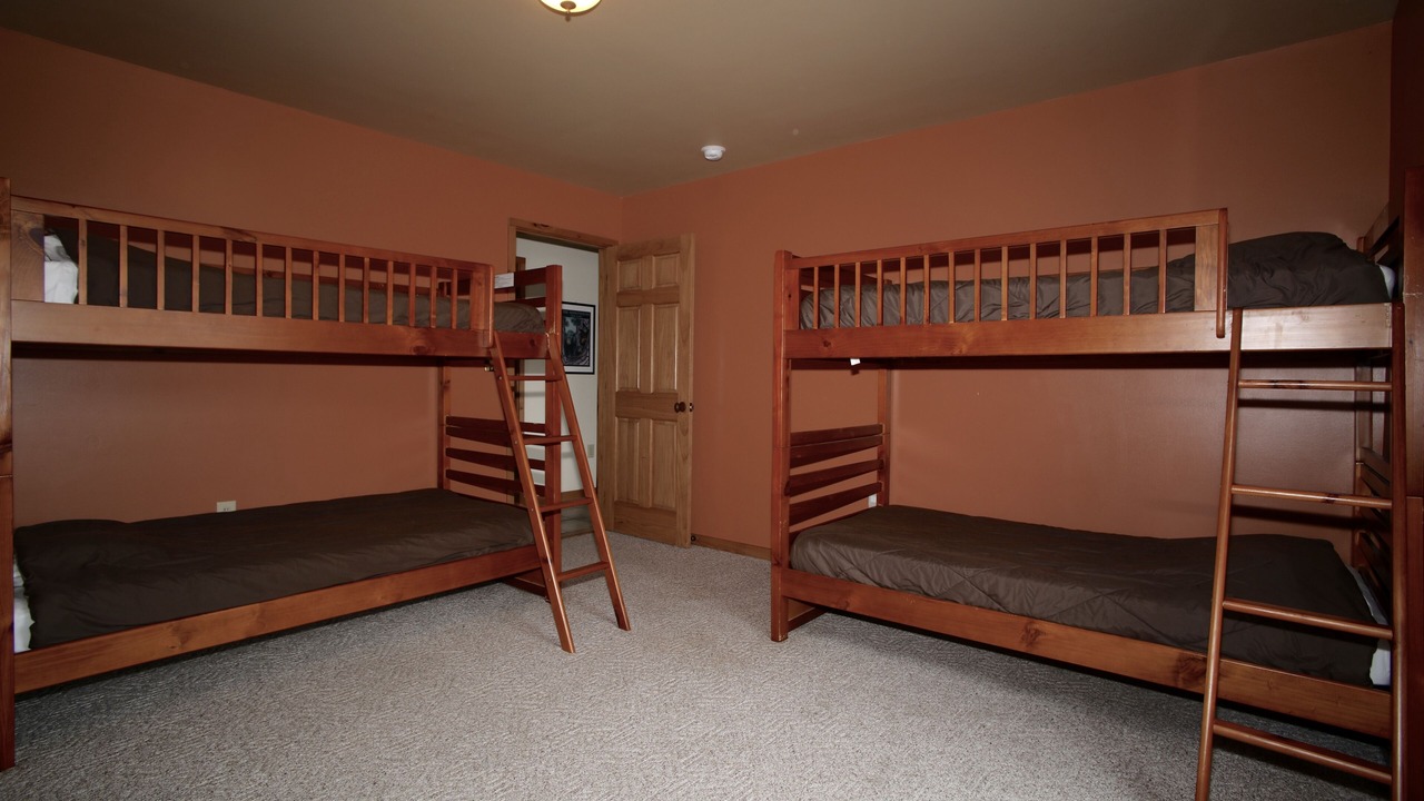 Photo of Bedroom in North Pole