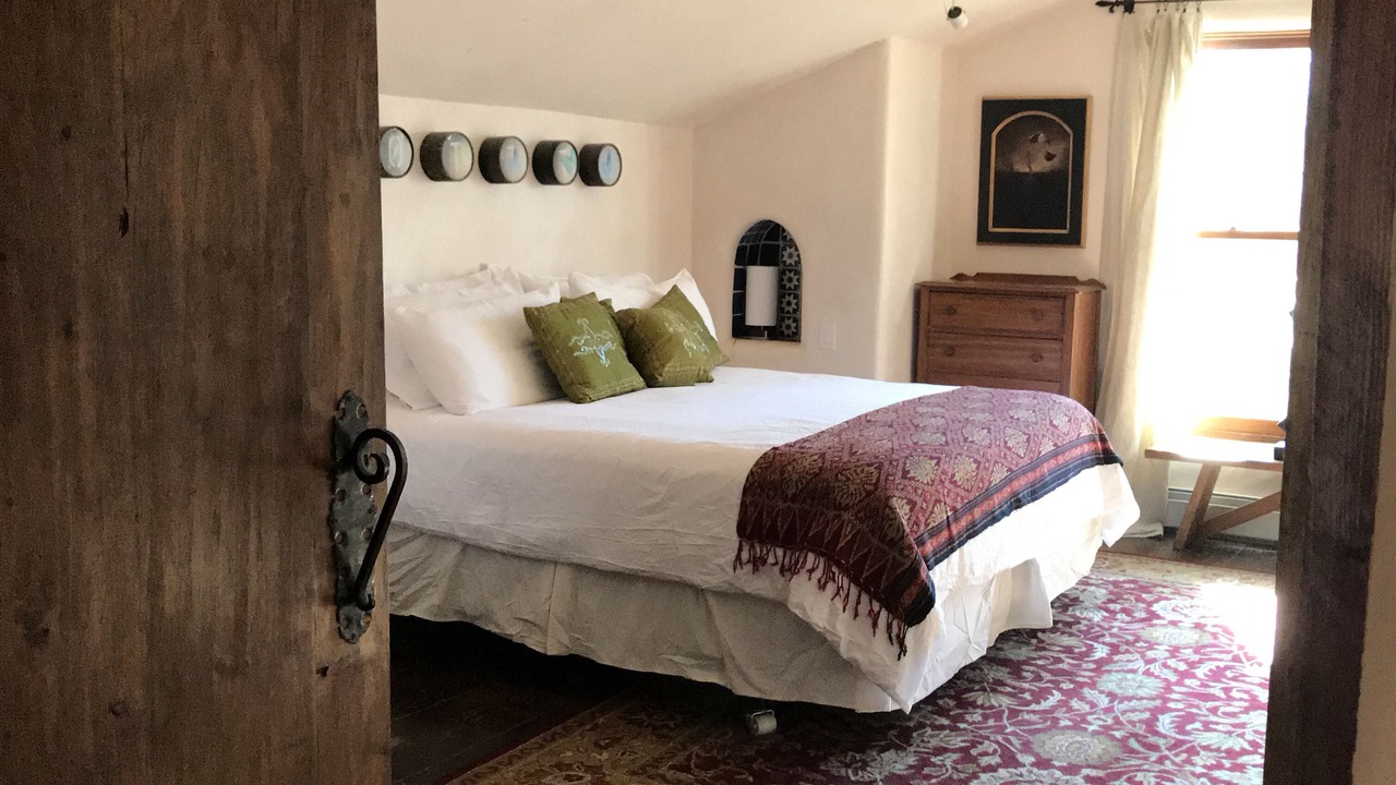 Photo of Bedroom in Historic Eastside