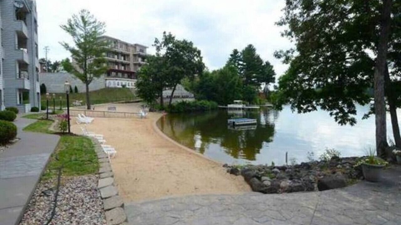 Photo of Others in Lake Delton