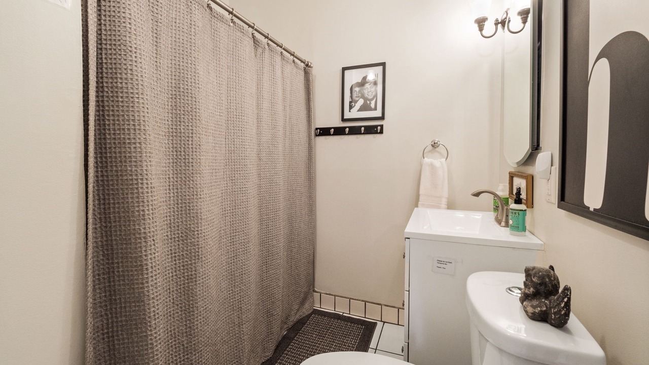 Photo of Bathroom in Hudson
