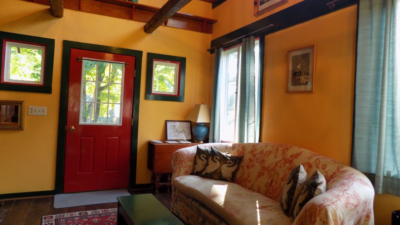 Photo of Livingroom in North River