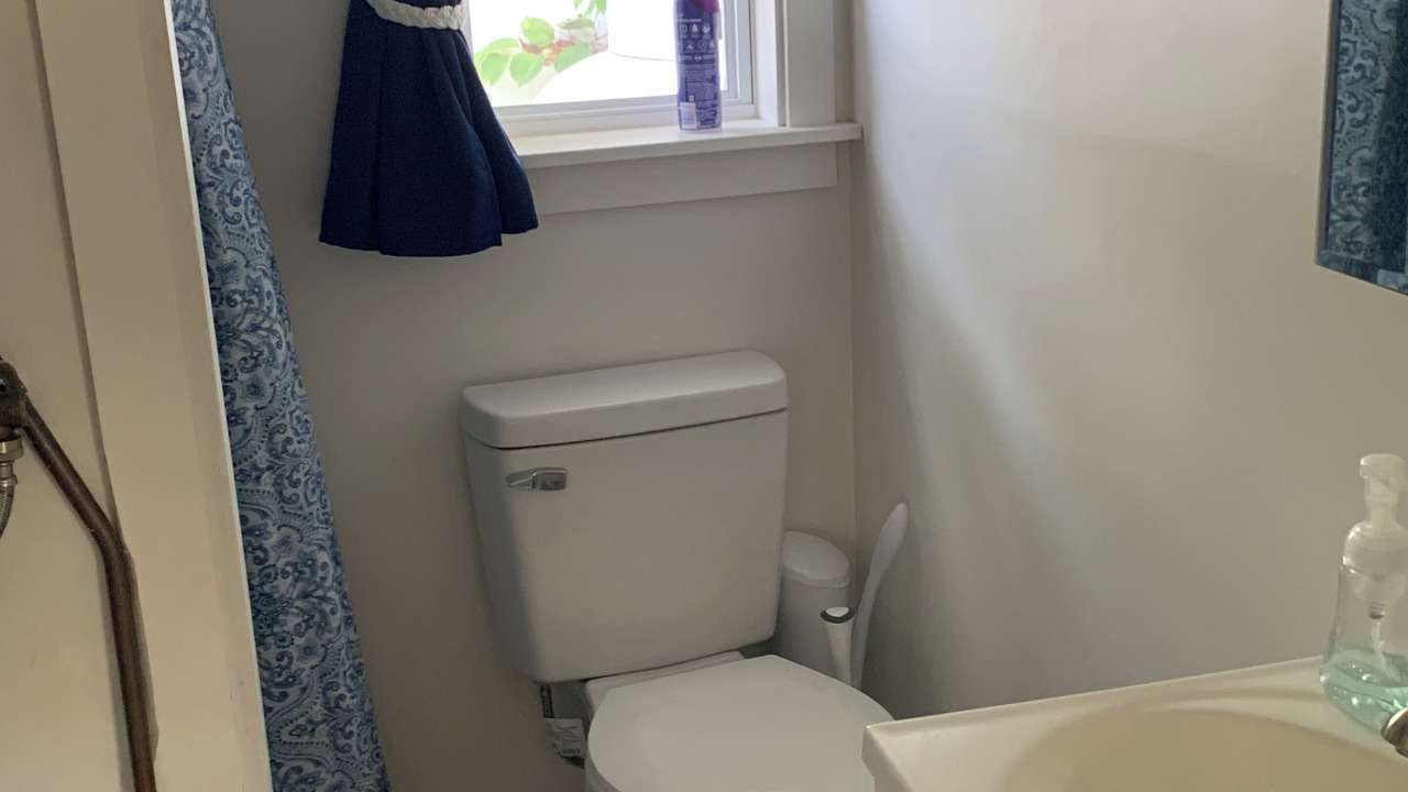 Photo of Bathroom in Pine Point