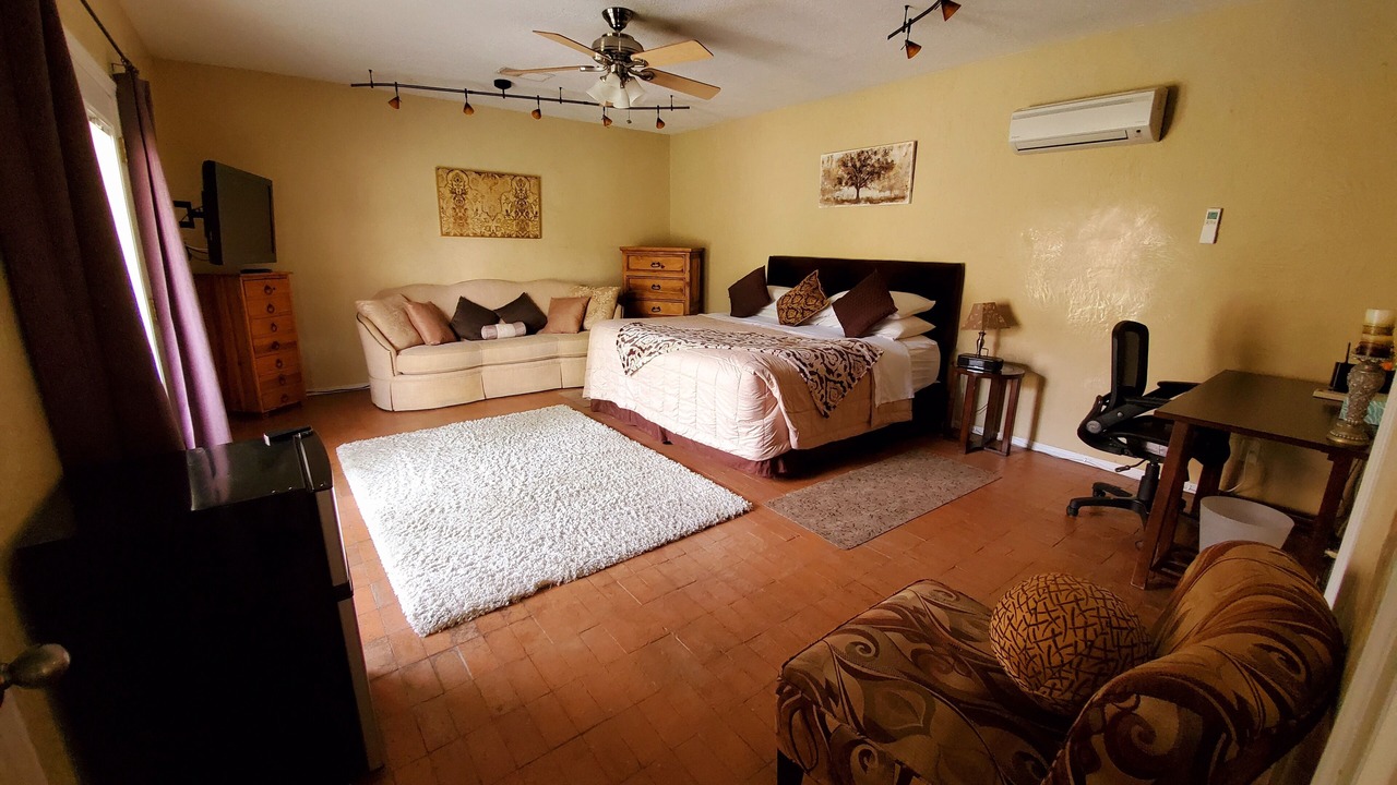 Photo of Bedroom in Alamedan Valley