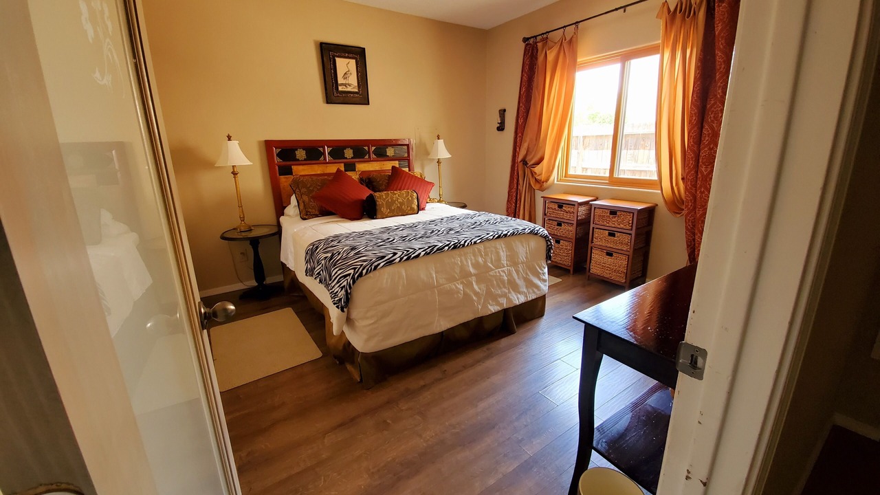 Photo of Bedroom in Alamedan Valley
