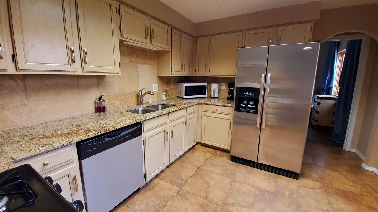 Photo of Kitchen in Alamedan Valley