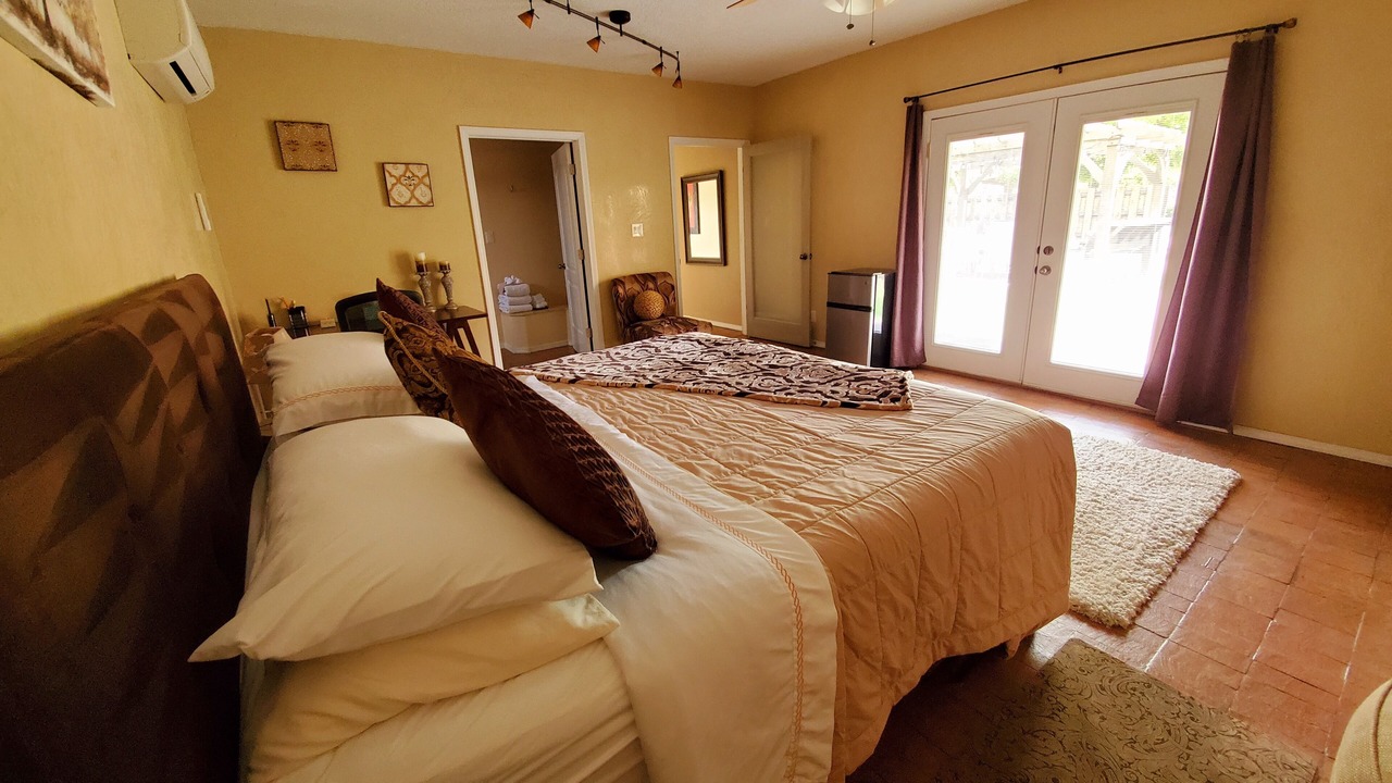 Photo of Bedroom in Alamedan Valley