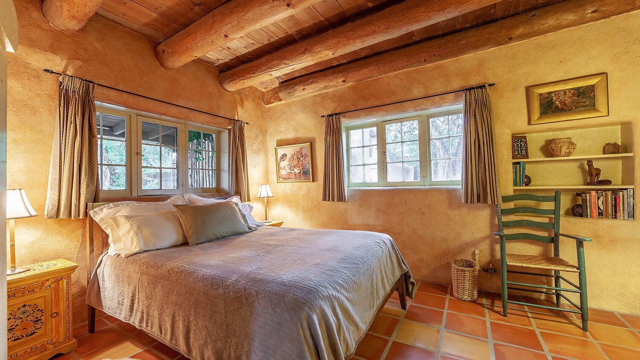 Photo of Bedroom in Taos