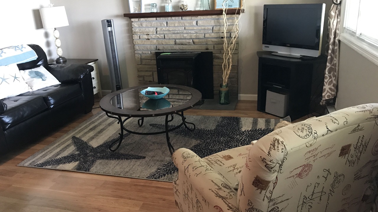 Photo of Livingroom in Town of Beekmantown