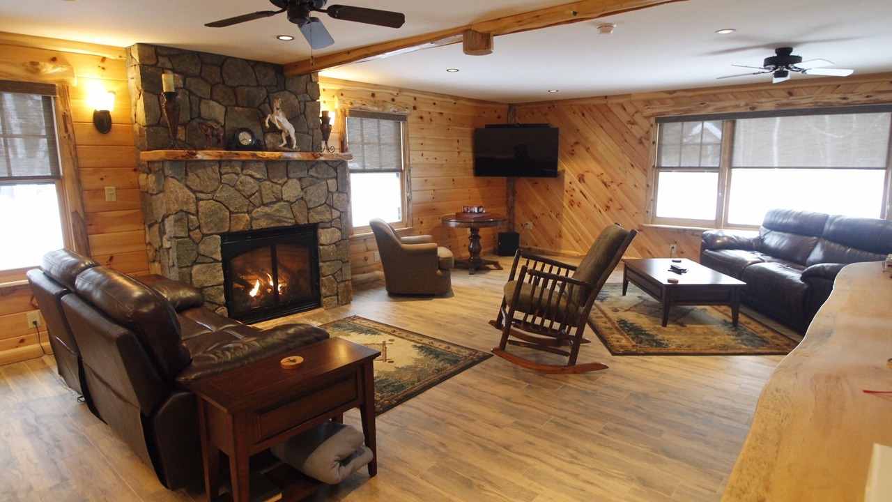 Photo of Bedroom in North Creek