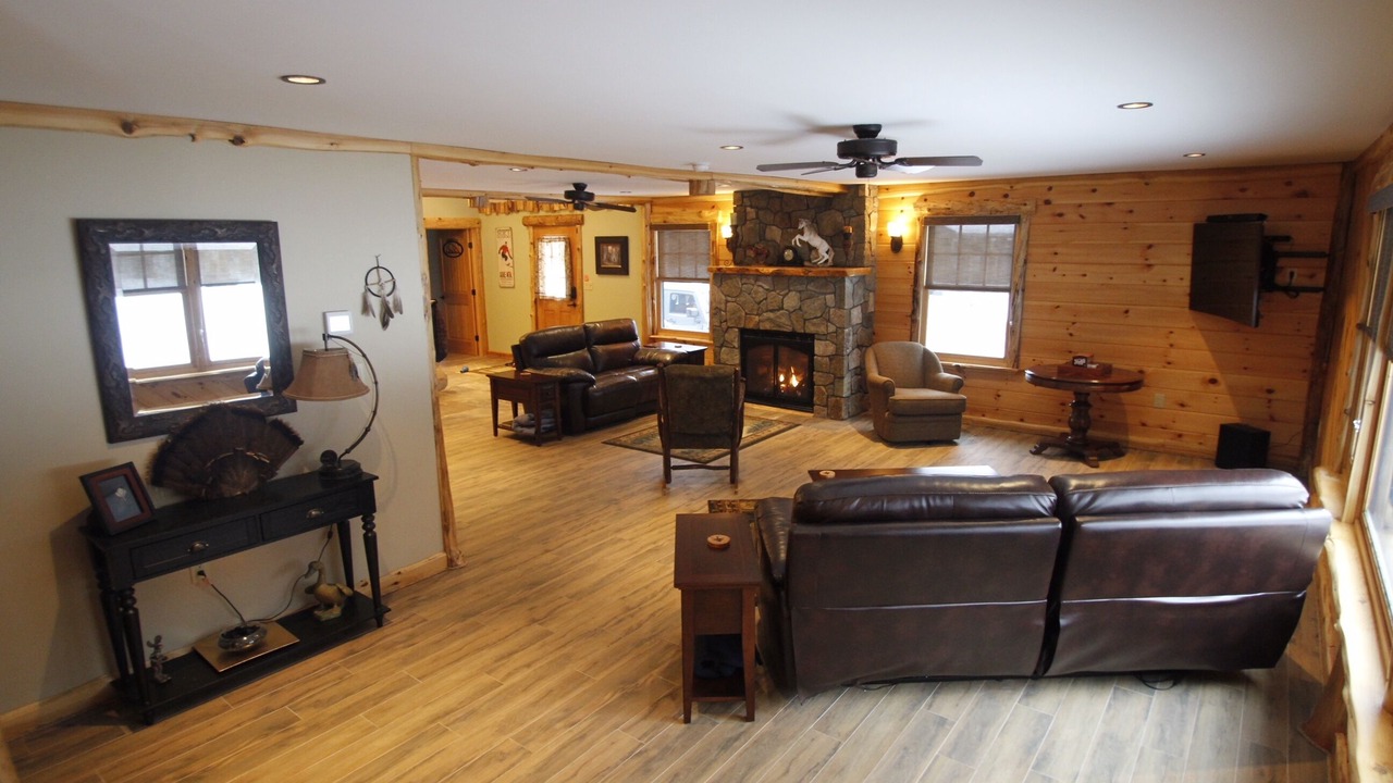 Photo of Bedroom in North Creek