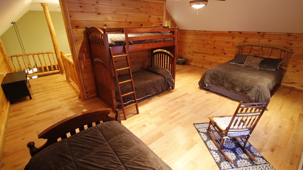 Photo of Bedroom in North Creek