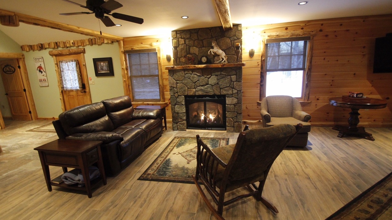 Photo of Bedroom in North Creek