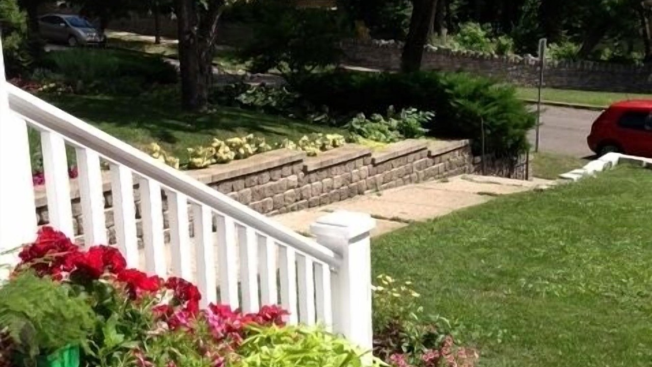 Photo of Outdoor in Summit Hill