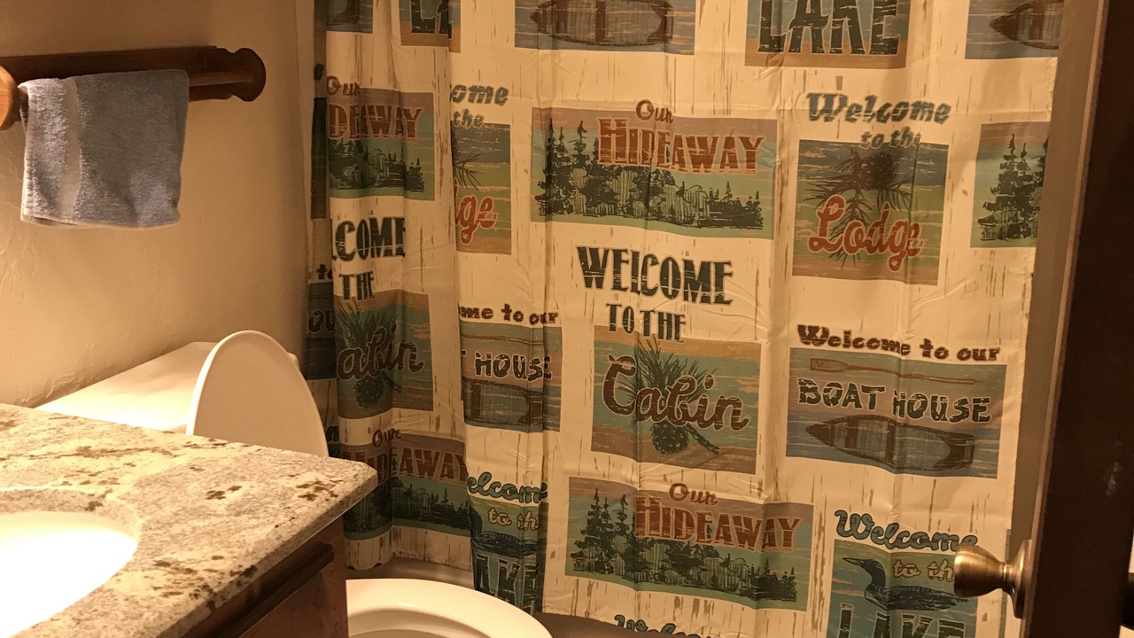 Photo of Bathroom in Red River