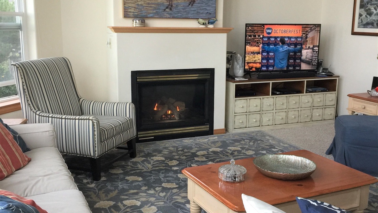 Photo of Bedroom in Arch Cape