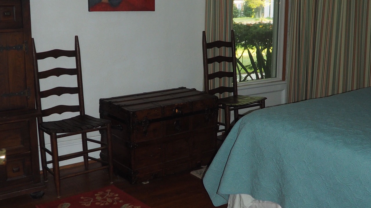 Photo of Bedroom in Lee
