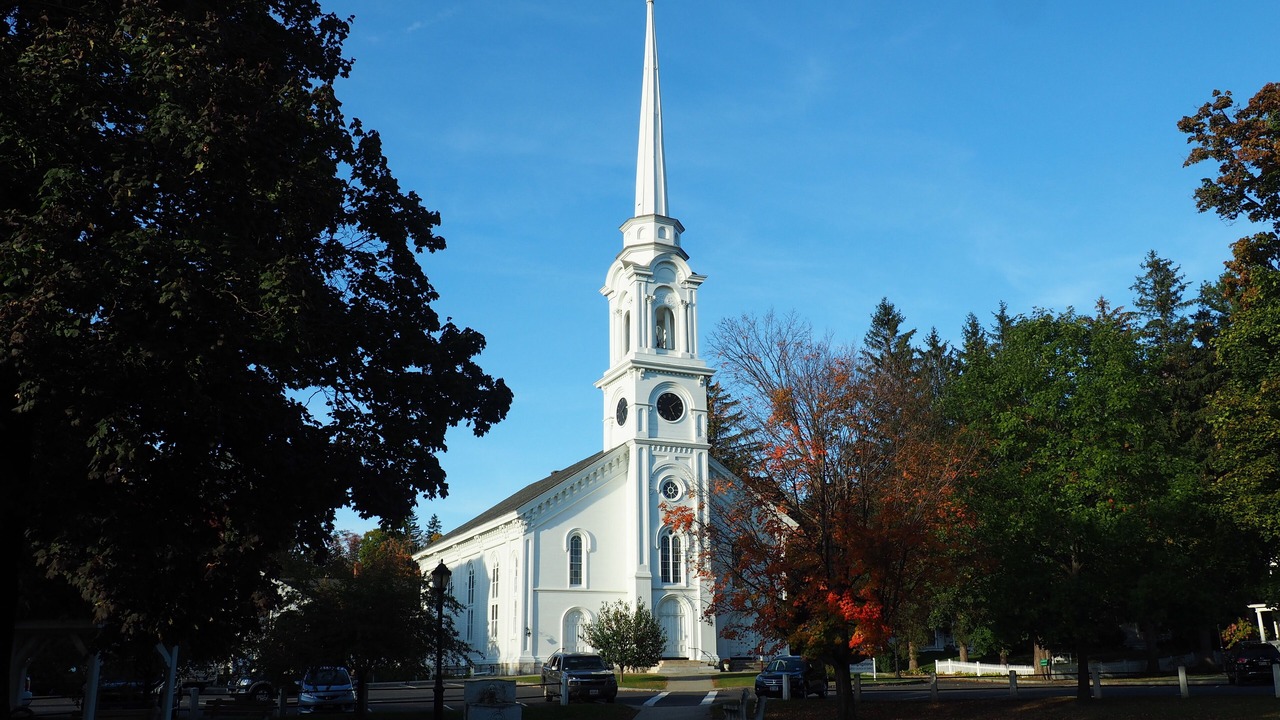 Photo of Others in Lee