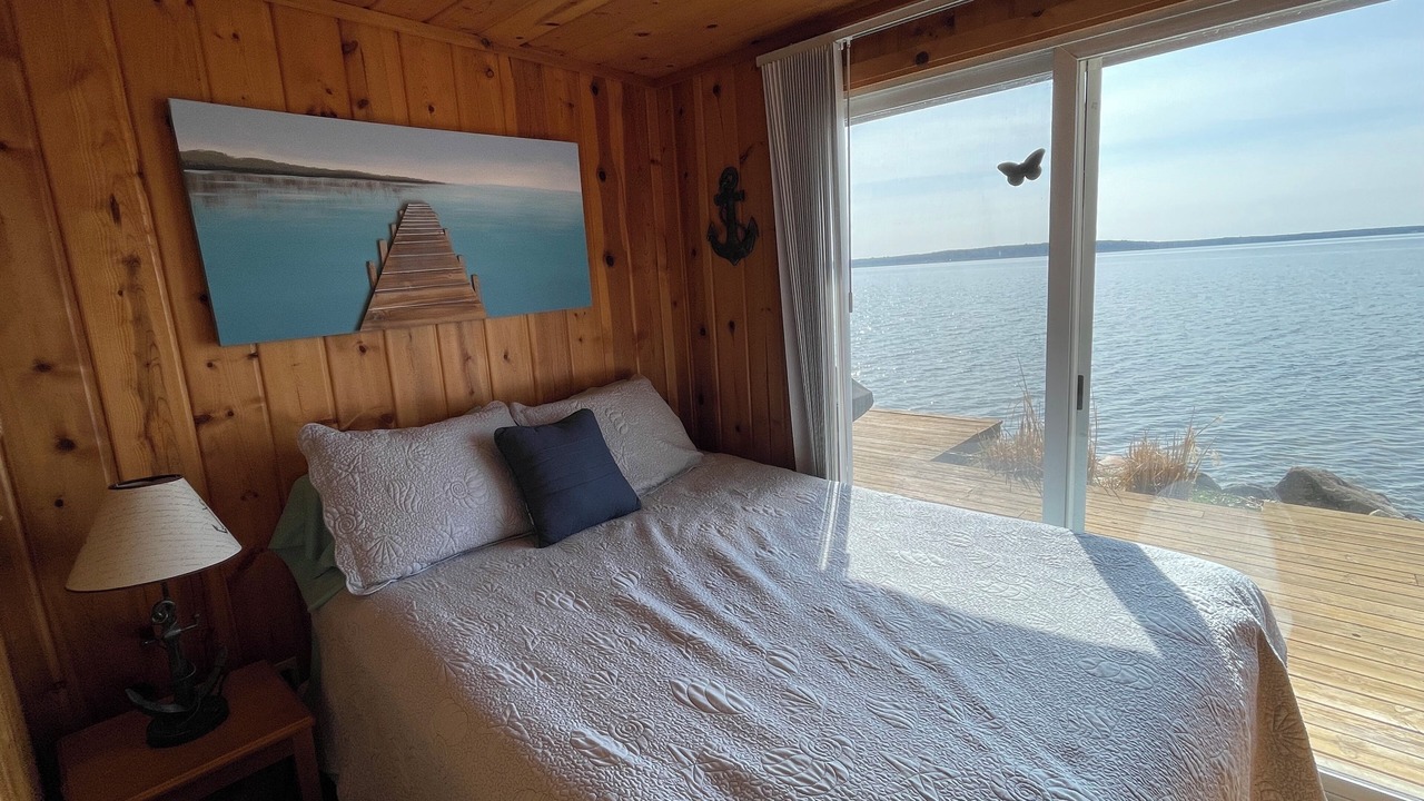 Photo of Bedroom in Indian River
