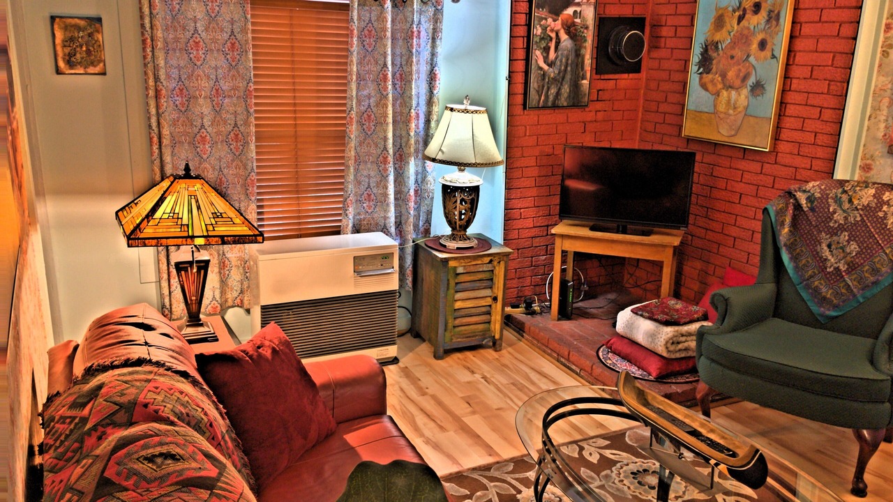 Photo of Livingroom in Malletts Bay