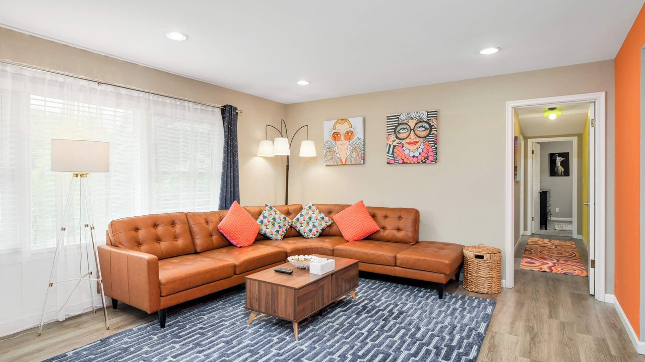 Photo of Livingroom in Highland