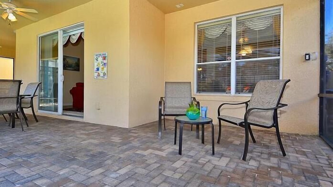 Photo of Patio Balcony in Loughman