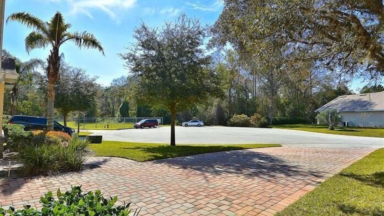 Photo of Outdoor in Loughman