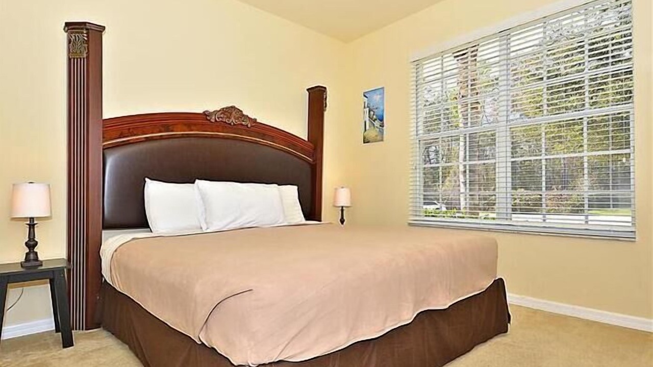 Photo of Bedroom in Loughman
