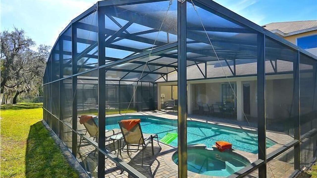 Photo of Outdoor in Loughman