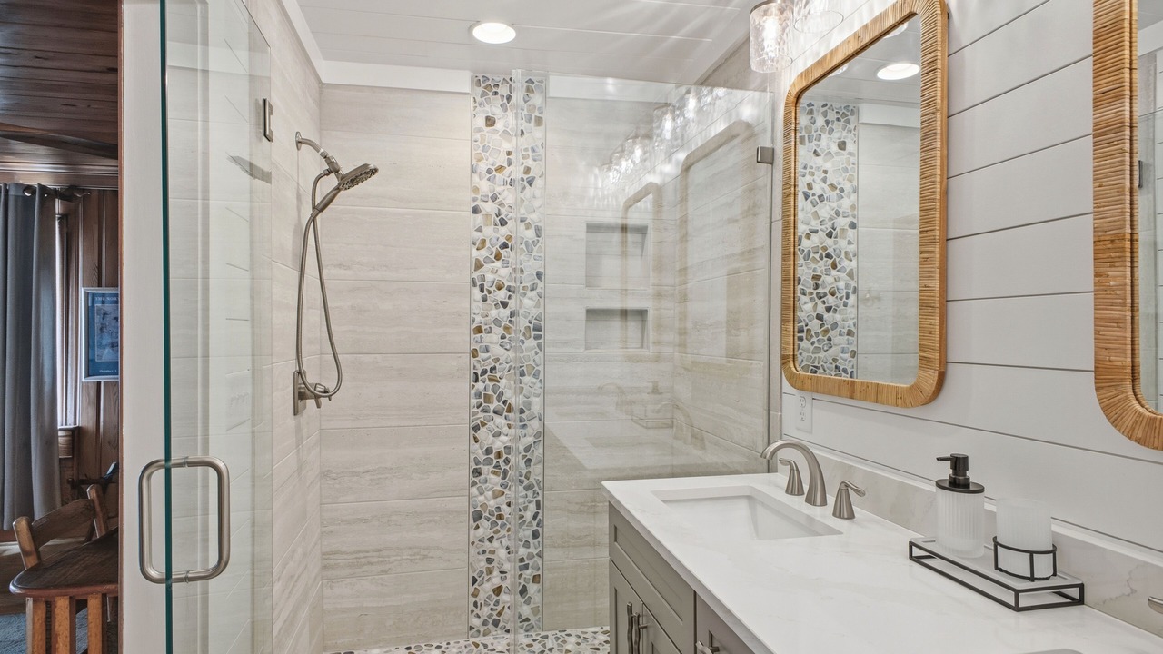 Photo of Bathroom in Atlantic Beach