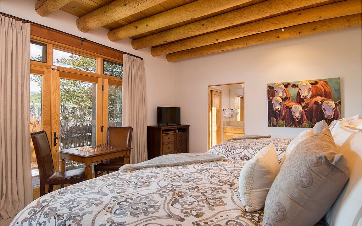 Photo of Bedroom in Tesuque