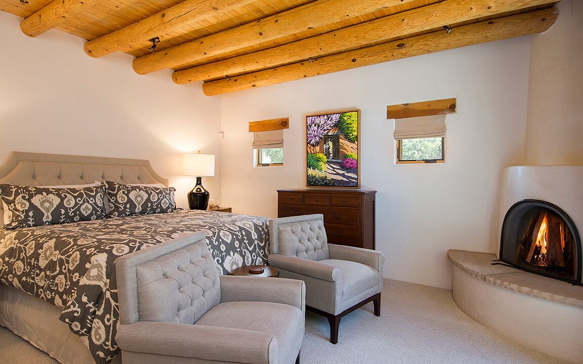 Photo of Bedroom in Tesuque