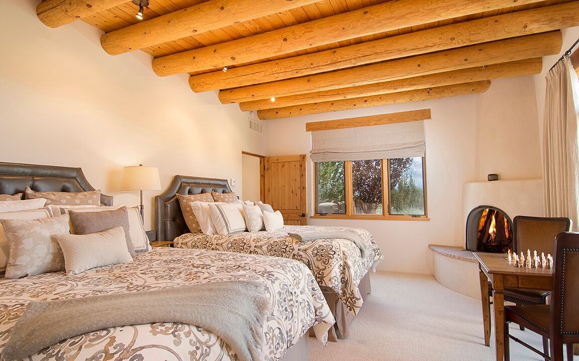 Photo of Bedroom in Tesuque