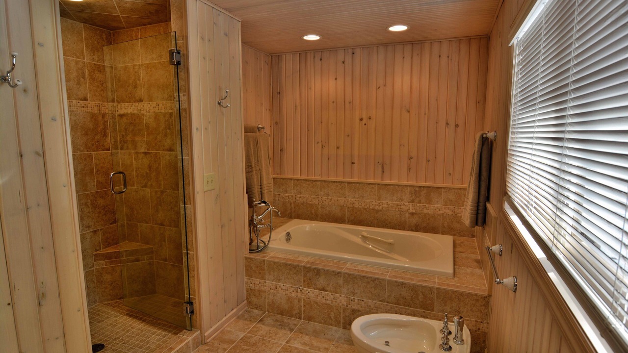 Photo of Bathroom in Cable
